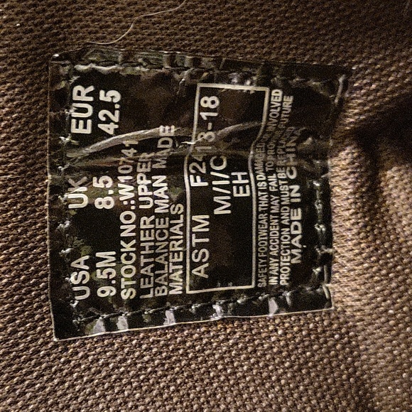 Wolverine Brown Steel Toe 8" 9.5M Boots - Picture 5 of 7